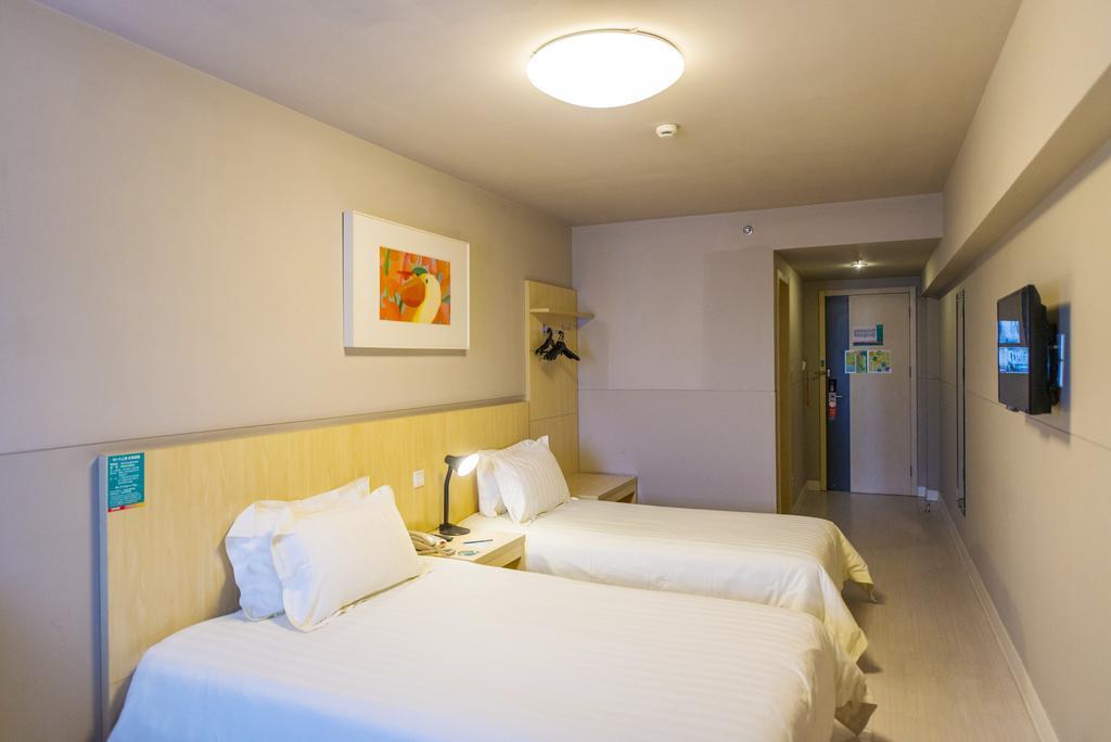Jingjiang Inn Shanghai Minsheng Road Εξωτερικό φωτογραφία