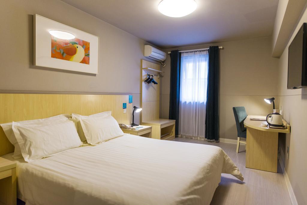 Jingjiang Inn Shanghai Minsheng Road Εξωτερικό φωτογραφία