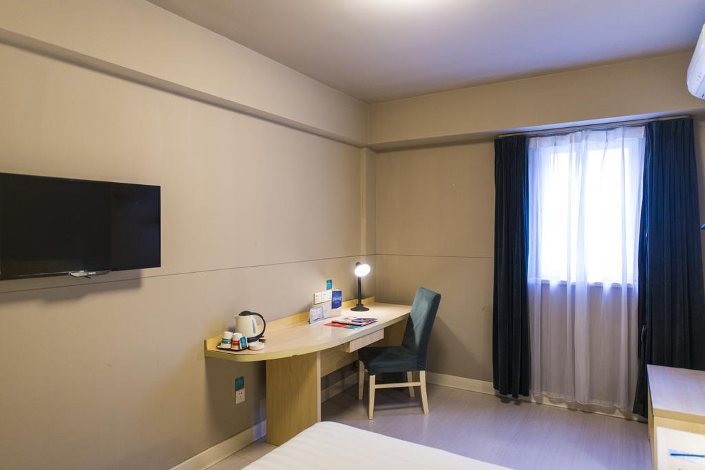 Jingjiang Inn Shanghai Minsheng Road Εξωτερικό φωτογραφία